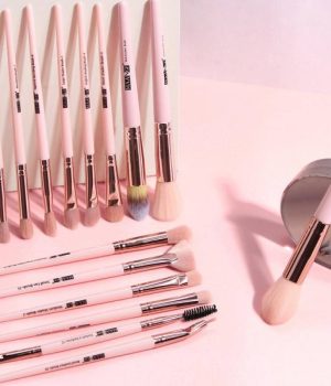 Maange 15 Piece Professional Makeup Brush Set - Pink: Complete Your Beauty Arsenal